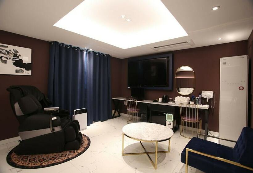 プレミアムルーム, Gongju