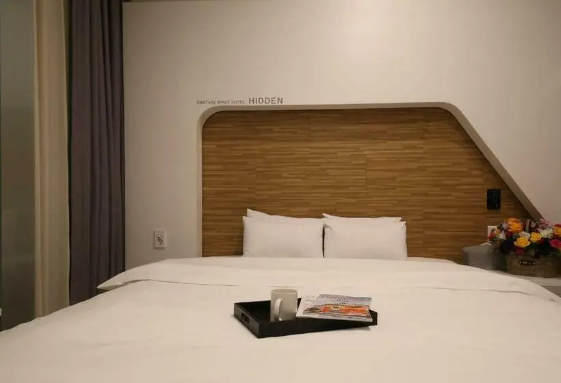 اتاق استاندارد با وان آب گرم, Urban Stay