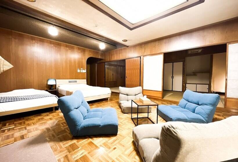 Familienzimmer, Lestel Naha