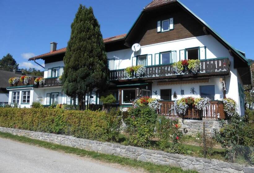 Номер Стандарт Трехместный, Pension Gierlinger