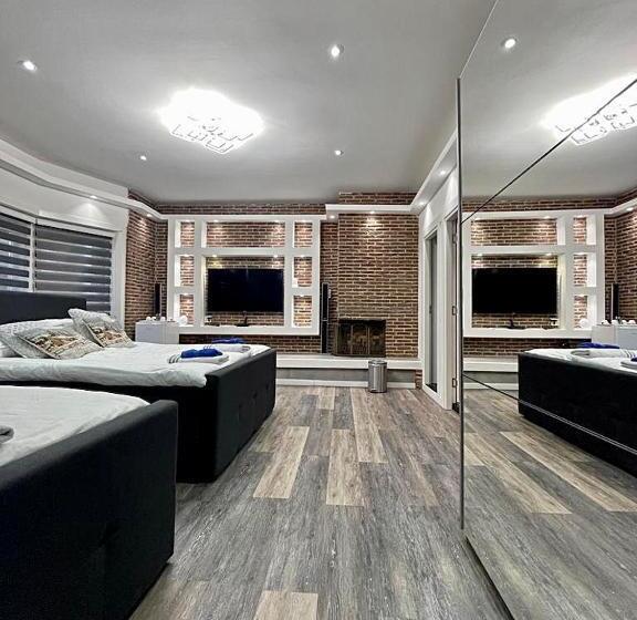 غرفة ديلوكس رباعية, Pension Marco