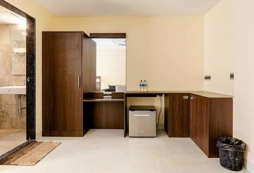 סטודיו דלוקס, Casajuliana