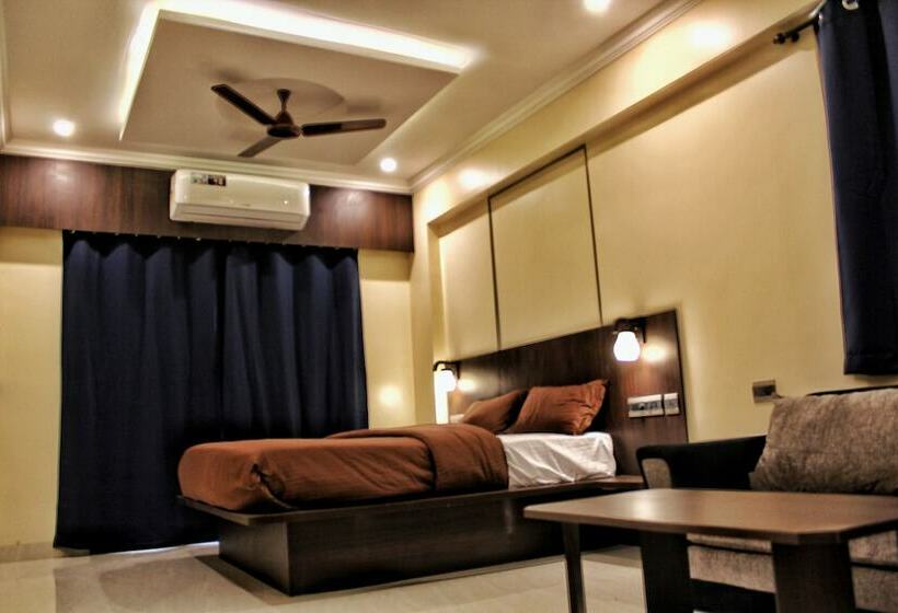 סטודיו דלוקס, Casajuliana