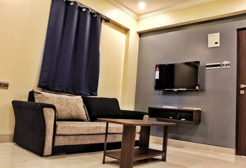 סטודיו דלוקס, Casajuliana