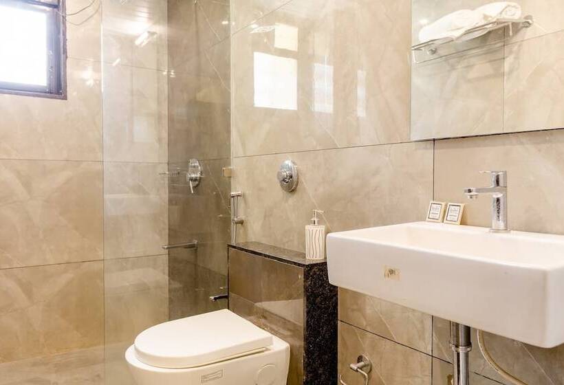 סטודיו דלוקס, Casajuliana