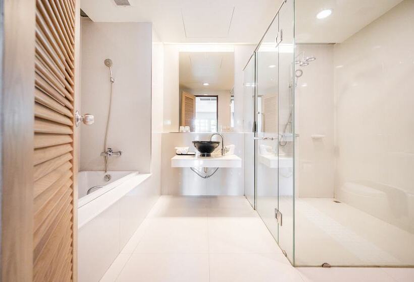 Люкс Семейный 2 Спальни, Coco Phuket Bangtao Beach