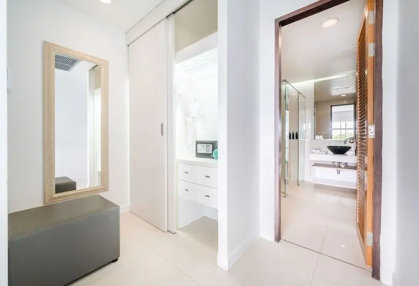 , Coco Phuket Bangtao Beach