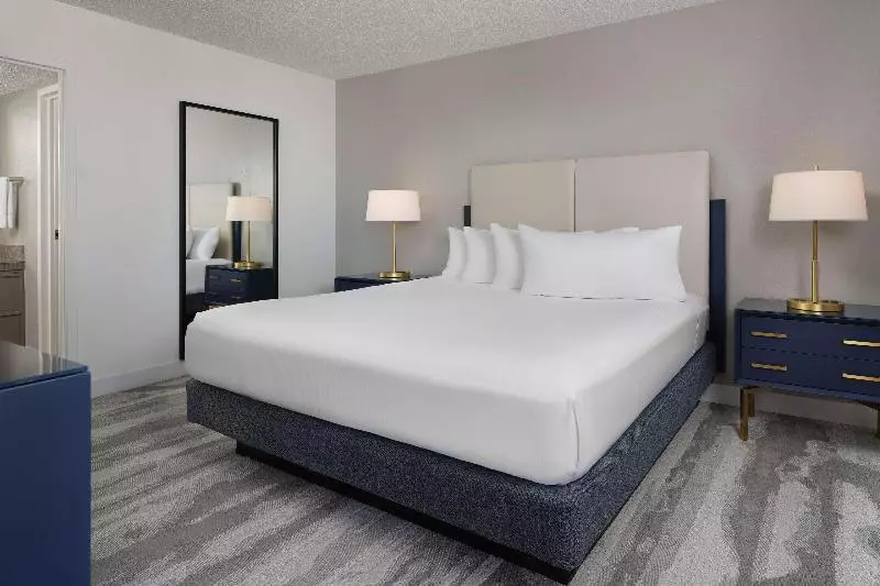 اتاق استاندارد, Candlewood Suites Grand Rapids Airport, An Ihg