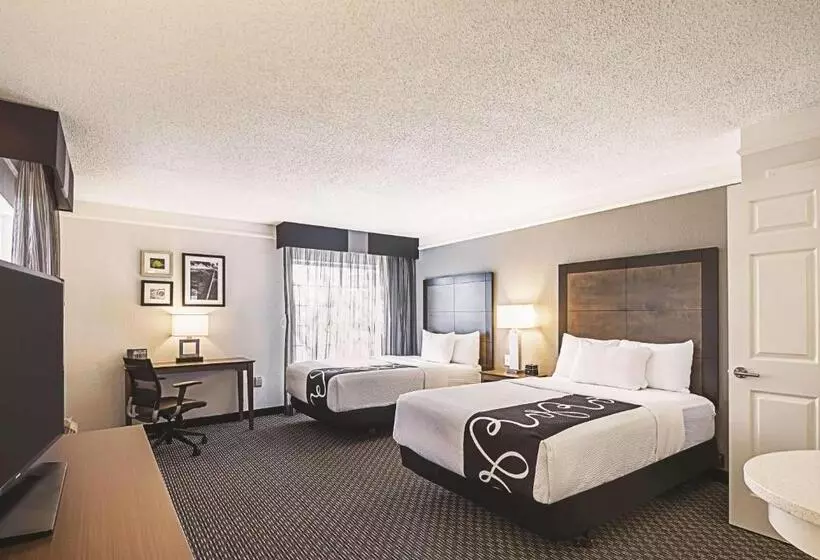 2ダブルベッドのスタンダードルーム, La Quinta By Wyndham Austin At The Domain