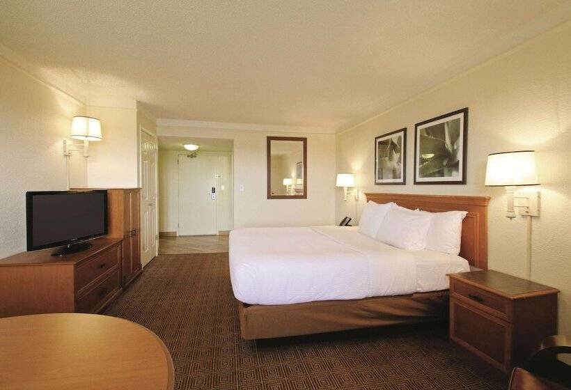 Апартаменты 1 Спальня, La Quinta By Wyndham Coral Springs University Dr
