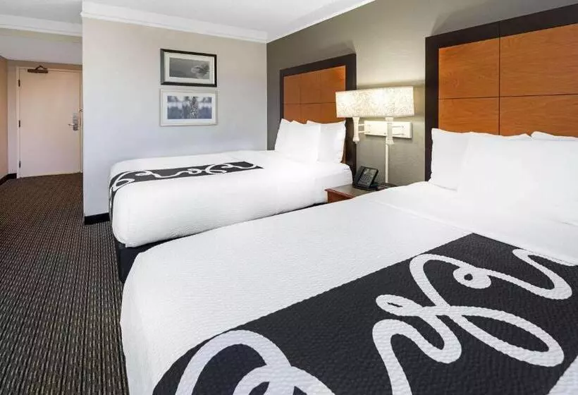 اتاق لوکس, La Quinta By Wyndham Buena Park