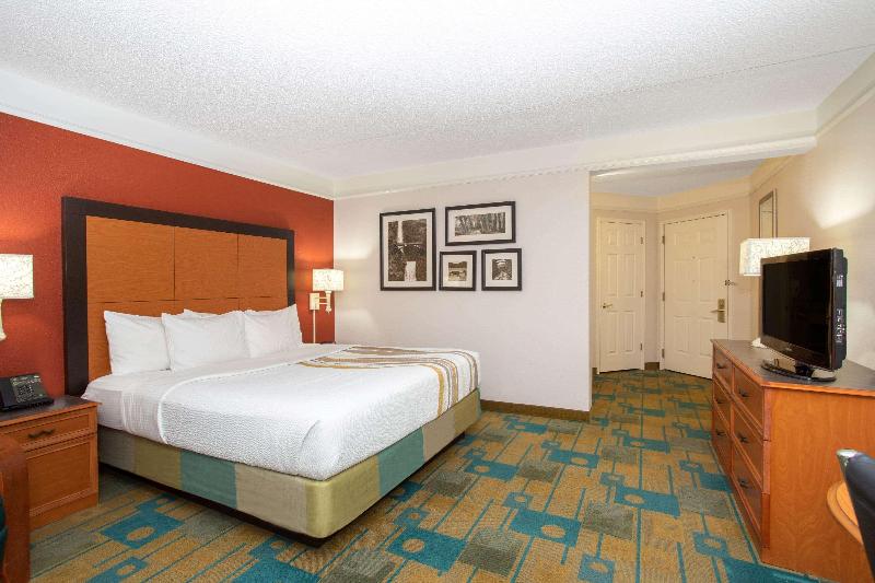 Номер Deluxe Кровать Кинг, La Quinta By Wyndham Denver Southwest Lakewood