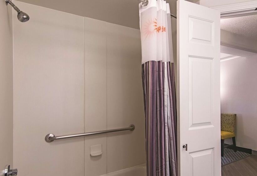 חדר סטנדרט שתי מיטות זוגיות, La Quinta By Wyndham Oklahoma City Norman