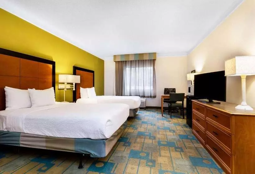اتاق لوکس, La Quinta By Wyndham St. Pete Clearwater Airport