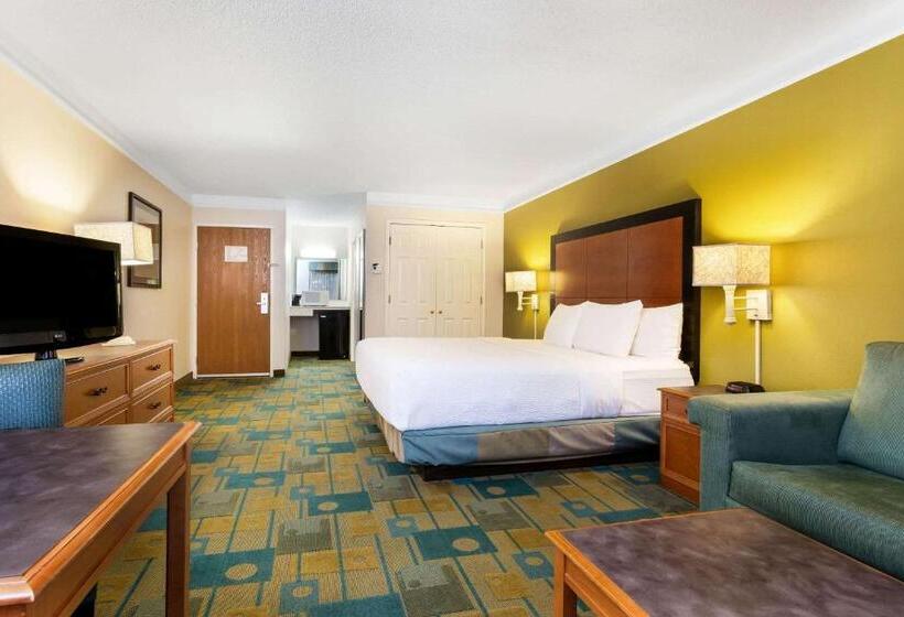 Номер Superior, La Quinta By Wyndham St. Pete Clearwater Airport