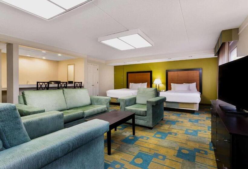Студия Deluxe, La Quinta By Wyndham St. Pete Clearwater Airport