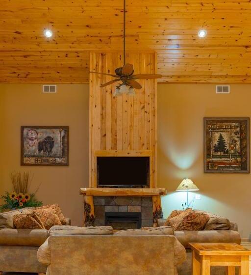 חדר אקזקיוטיב, Lodge At Palmer Gulch