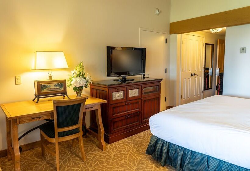 غرفة قياسية سرير مزدوج, Lake Lawn Resort