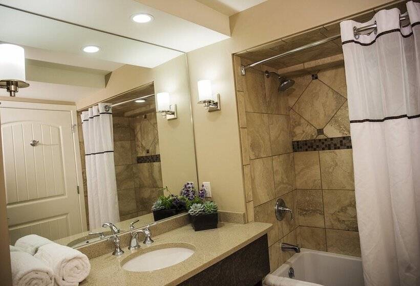 غرفة قياسية, Lake Lawn Resort