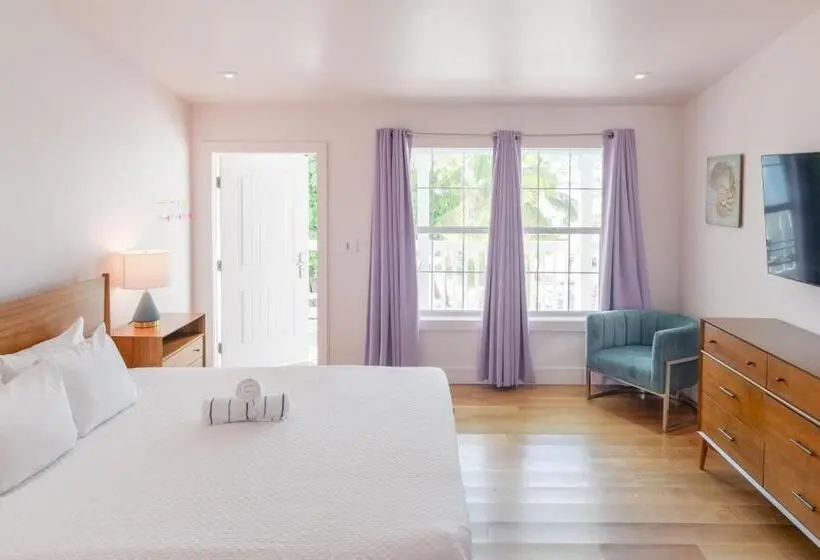 Deluxe-huone King-vuode, Lime Tree Bay Resort