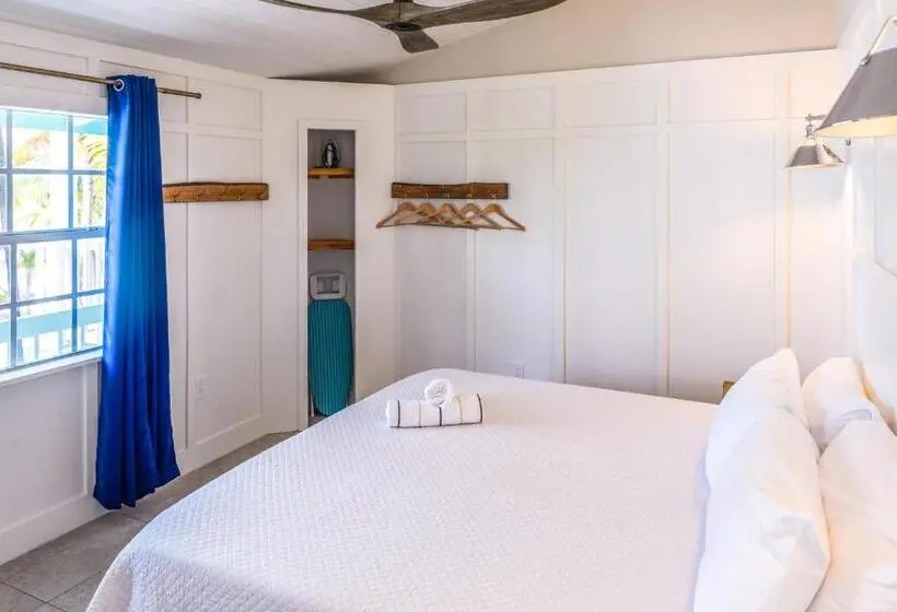 2 Bedrooms Suite Sea View, Lime Tree Bay Resort