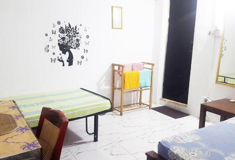 스탠다드 룸, Beehive Colombo