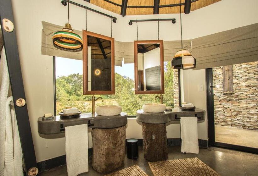 Люкс Вид на Реку, Abelana River Lodge