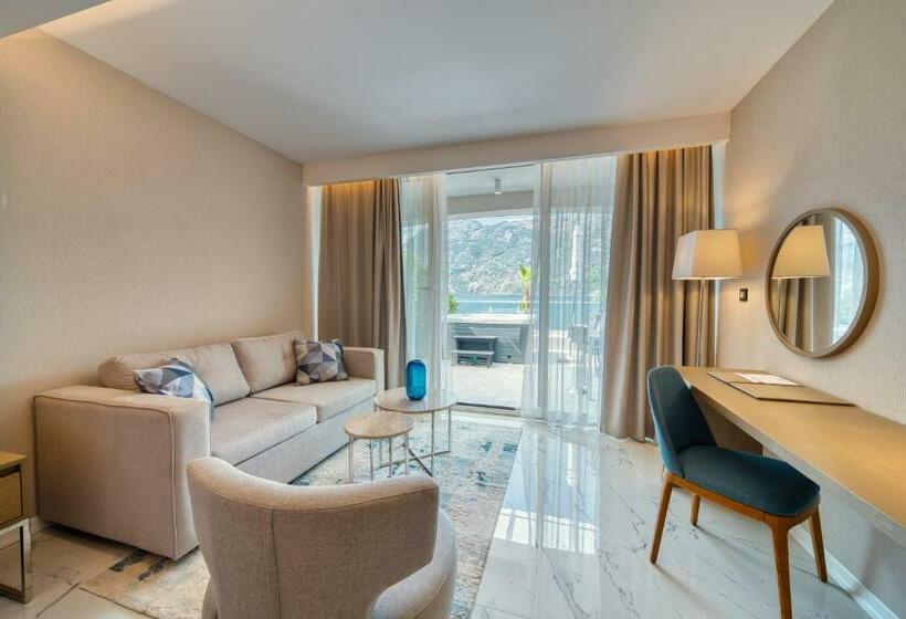 اتاق لوکس, Hyatt Regency Kotor Bay Resort