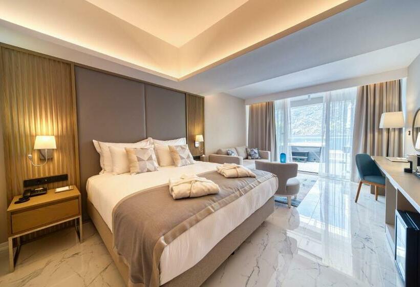 اتاق لوکس, Hyatt Regency Kotor Bay Resort