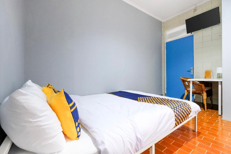 חדר דלוקס, Spot On 2281 Omajo