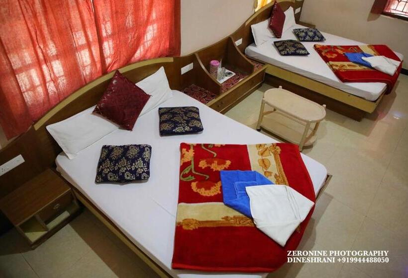 اتاق استاندارد, Sri Krishna Residency