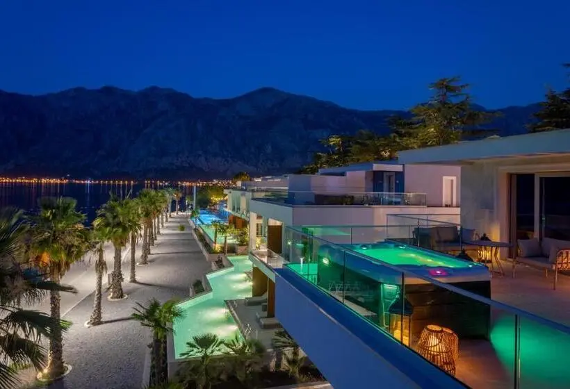 آپارتمان پریمیوم 1 خوابه, Hyatt Regency Kotor Bay Resort