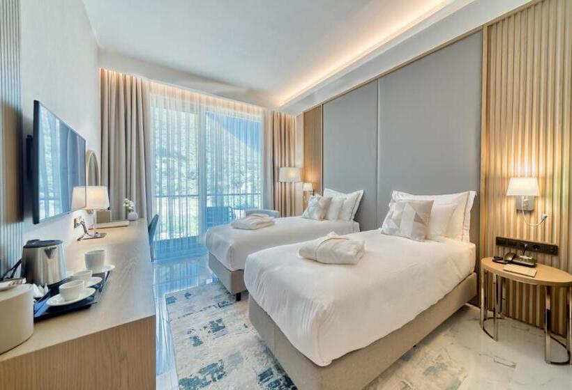 חדר סטנדרט נוף לים, Hyatt Regency Kotor Bay Resort