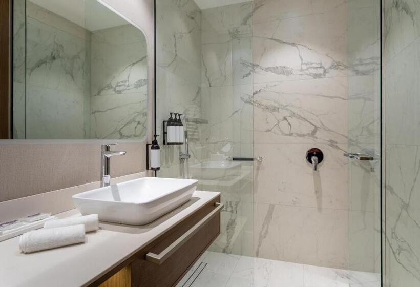 آپارتمان لوکس 2 خوابه, Hyatt Regency Kotor Bay Resort