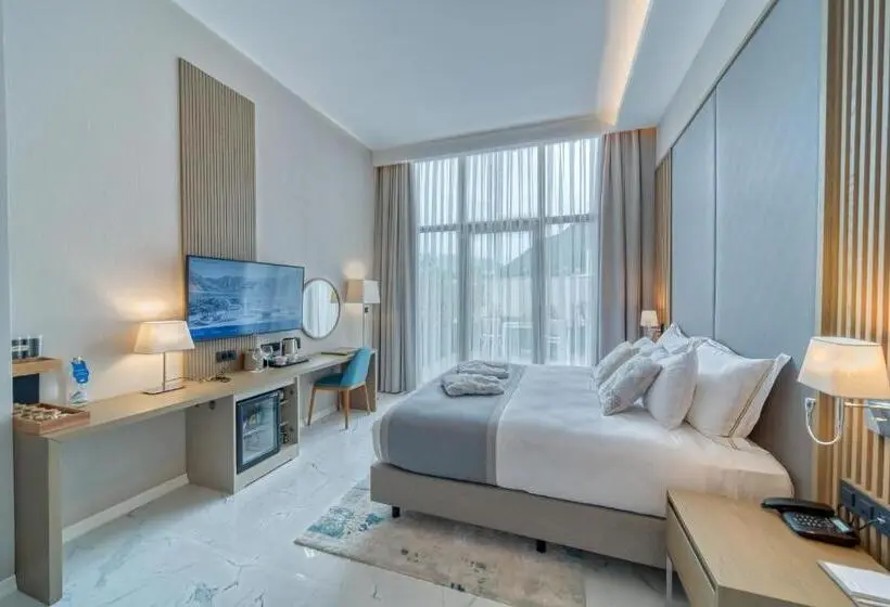 اتاق استاندارد با تخت بزرگ, Hyatt Regency Kotor Bay Resort