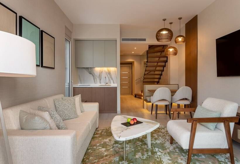 آپارتمان پریمیوم 1 خوابه, Hyatt Regency Kotor Bay Resort