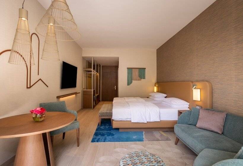 חדר דלוקס, Hyatt Regency Kotor Bay Resort