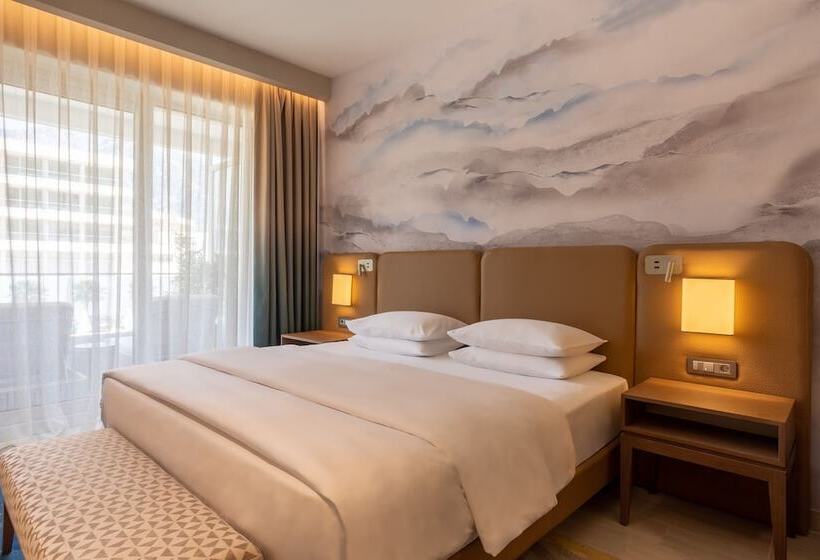 آپارتمان لوکس 2 خوابه, Hyatt Regency Kotor Bay Resort