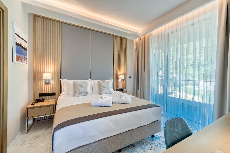 חדר סטנדרט, Hyatt Regency Kotor Bay Resort