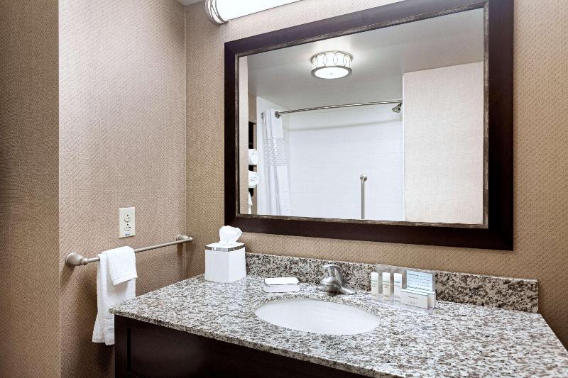 اتاق استاندارد با تخت بزرگ, Hyatt Regency Kotor Bay Resort