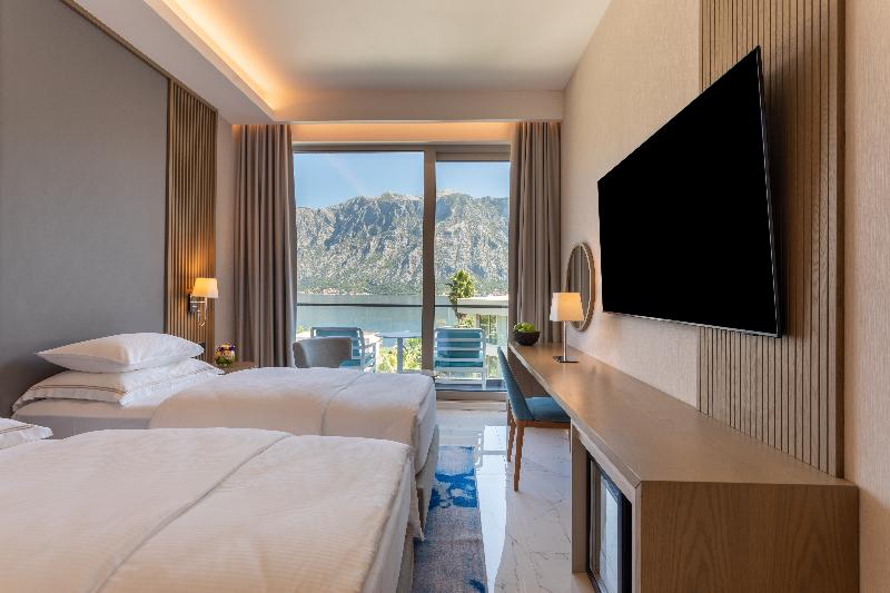 اتاق پرمیوم, Hyatt Regency Kotor Bay Resort