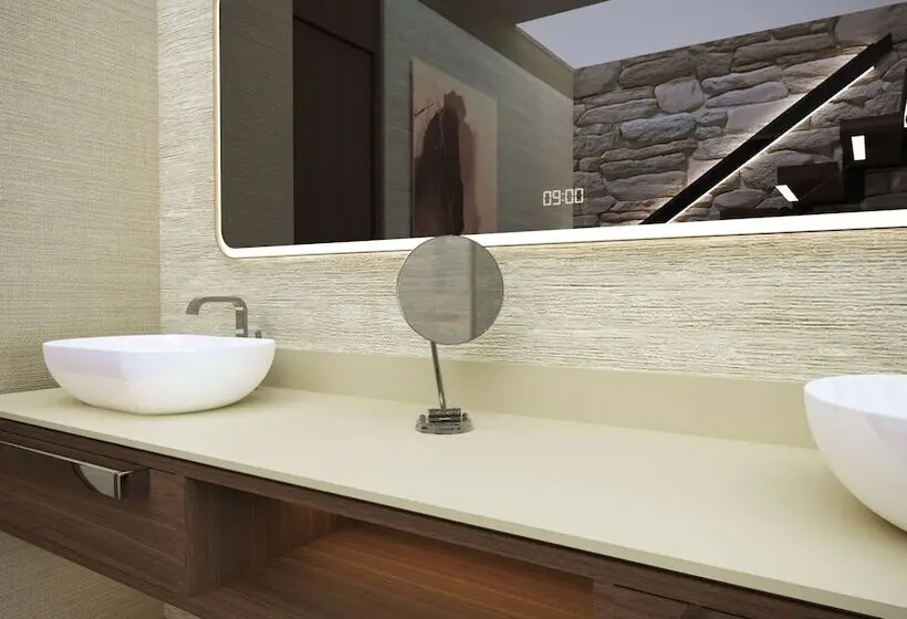 آپارتمان پریمیوم 1 خوابه, Hyatt Regency Kotor Bay Resort