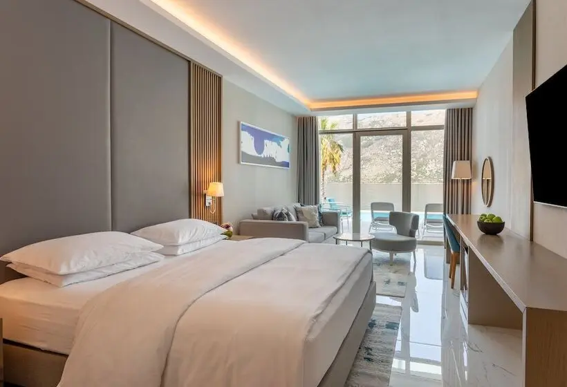 اتاق پرمیوم با چشم‌انداز دریا, Hyatt Regency Kotor Bay Resort