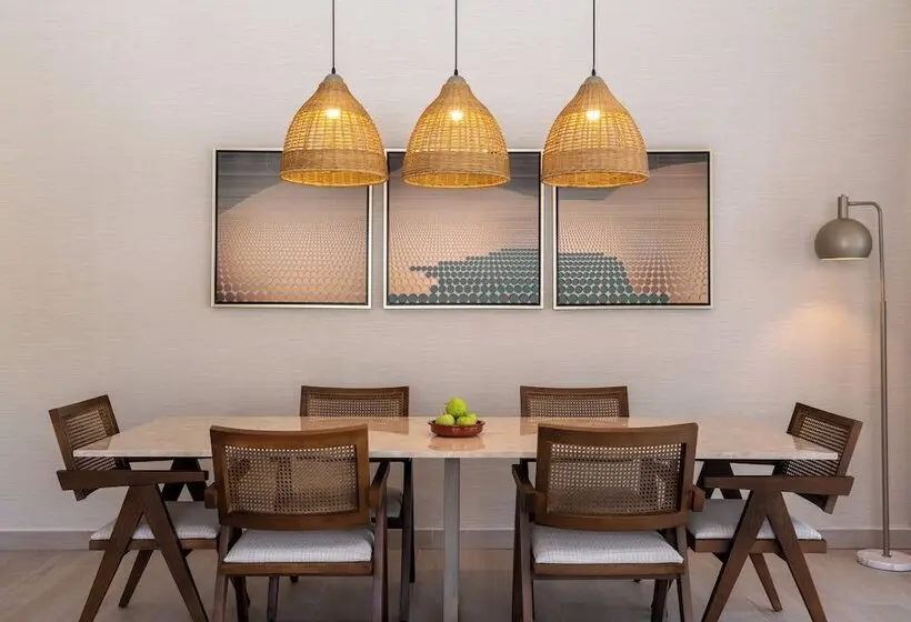 3 Bedroom Deluxe Apartment Sea View, Hyatt Regency Kotor Bay Resort