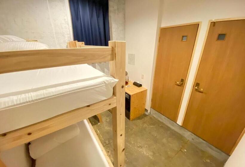 غرفة عائلية, &hostel Haru