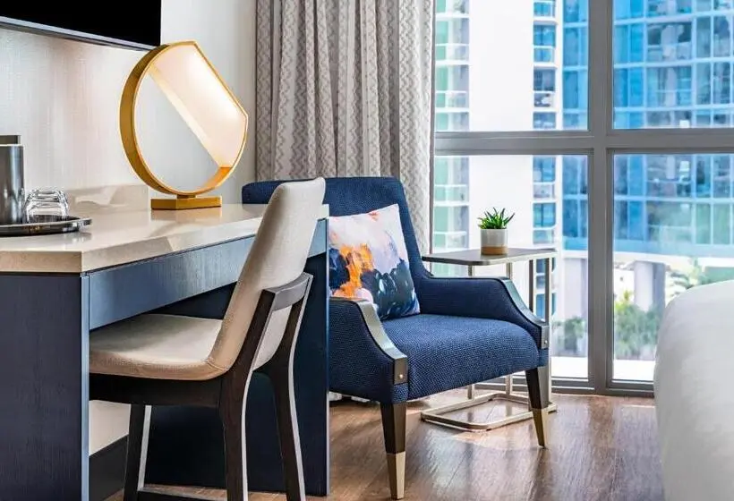 ２ダブルベッドのスタンダードルーム, Hyatt Centric Las Olas Fort Lauderdale