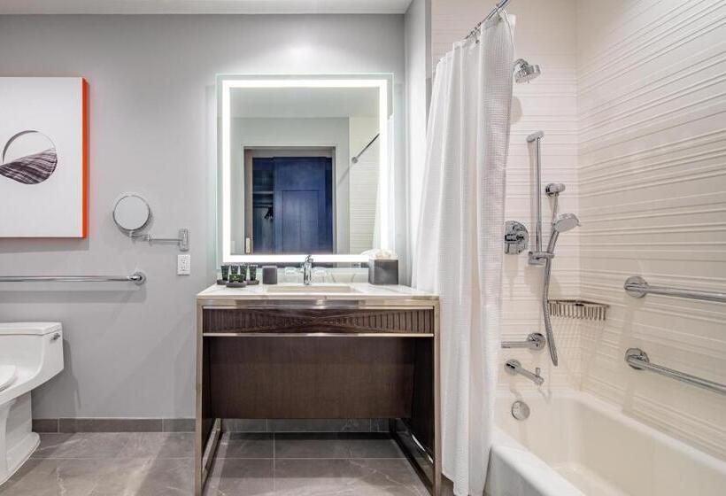 Номер Стандарт Кровать Кинг Адаптированный для Инвалидов, Hyatt Centric Las Olas Fort Lauderdale