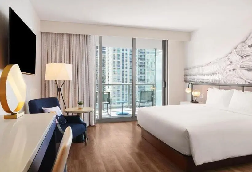 身障者適用キングサイズベッドルーム, Hyatt Centric Las Olas Fort Lauderdale