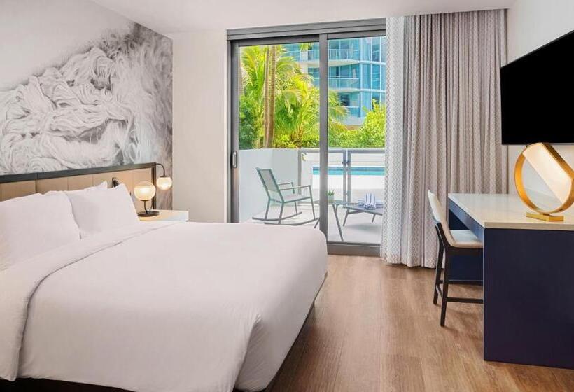 Хижина, Hyatt Centric Las Olas Fort Lauderdale