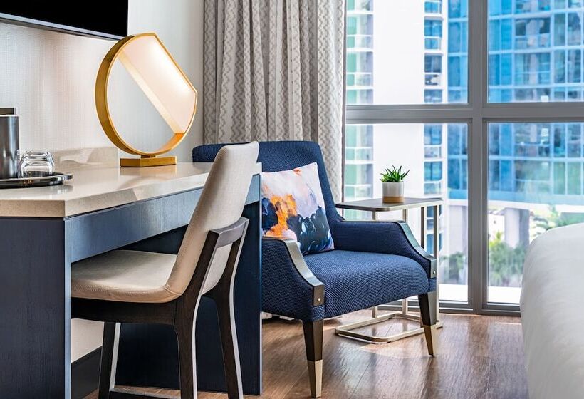 ２ダブルベッドのスタンダードルーム, Hyatt Centric Las Olas Fort Lauderdale